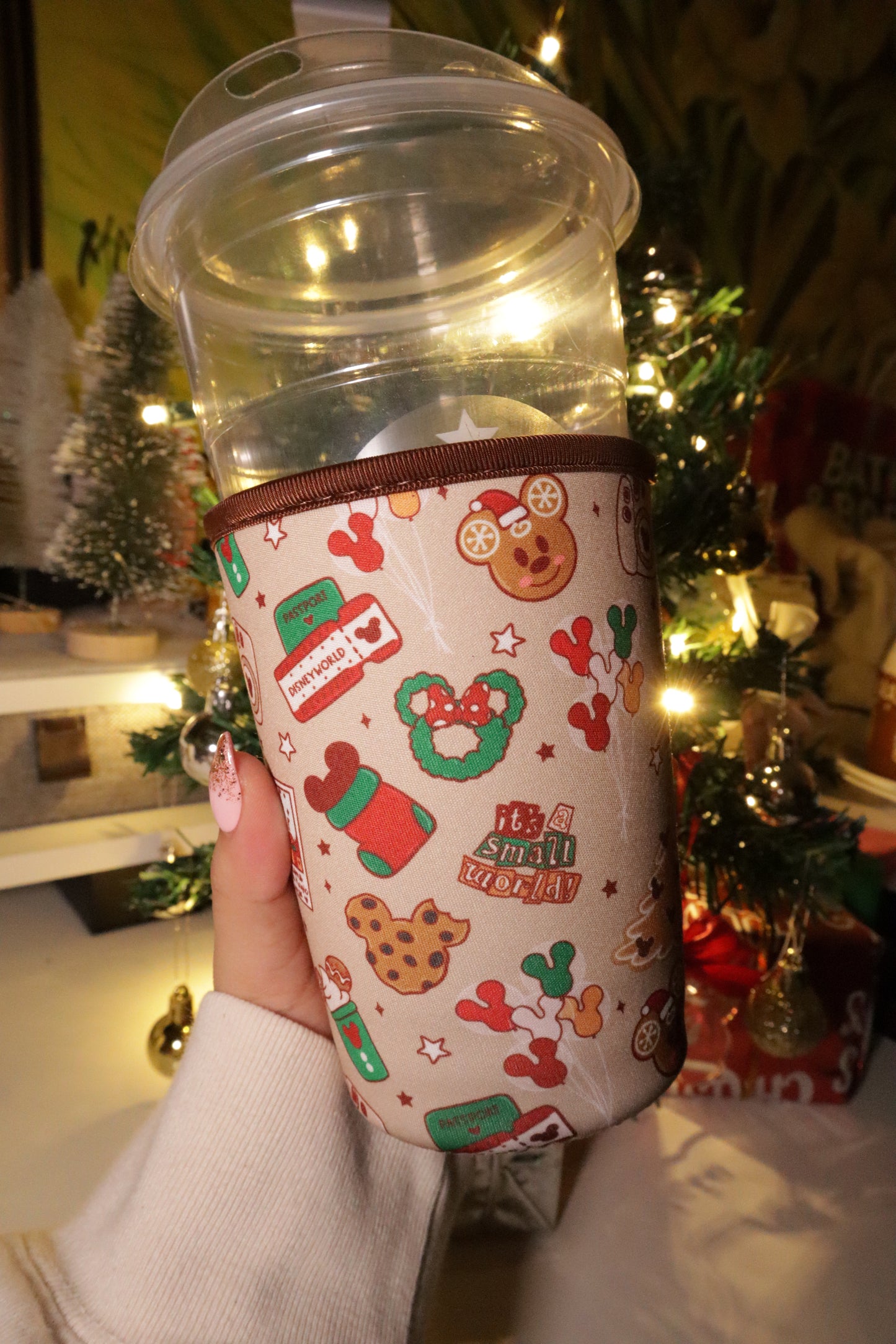 MAGICAL MOUSE HOLIDAY PARK CUP SLEEVE