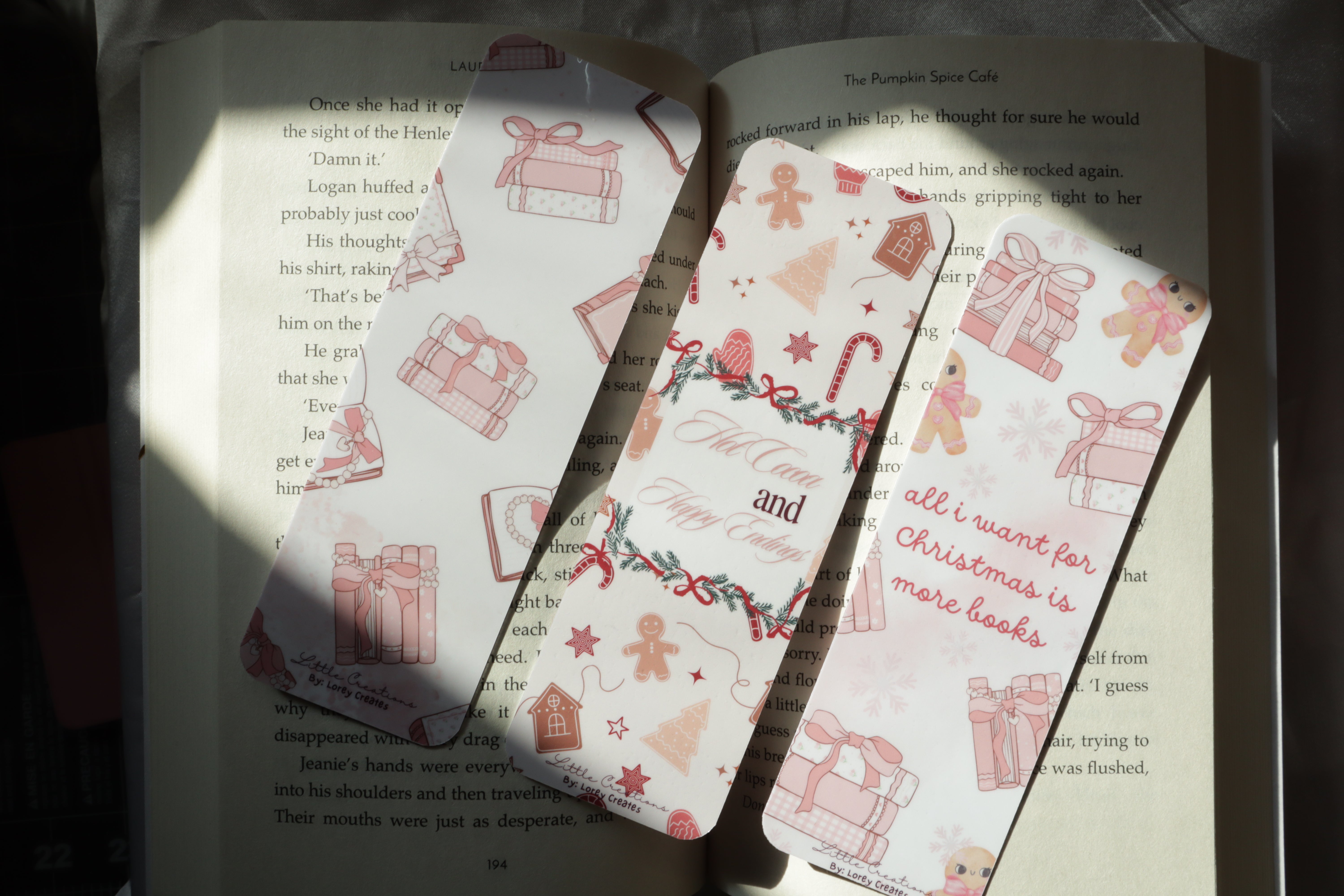 PINK CHRISTMAS BOOKMARKS